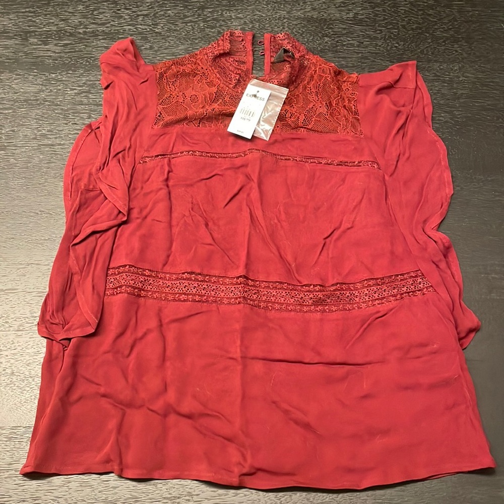 Express high neck lace top size XXS